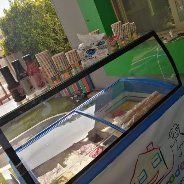 Ice Cream Machine By Party Land - Image 2