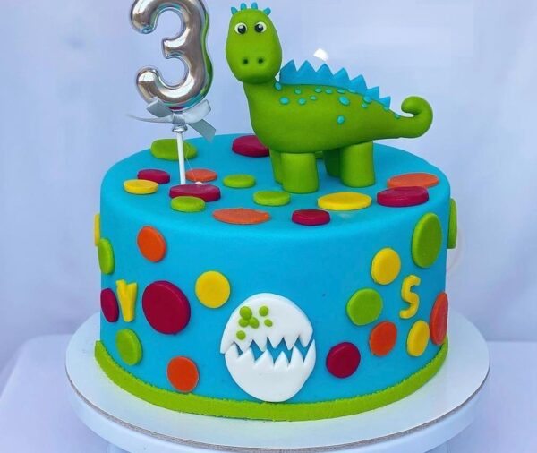 Kids Birthday Cake By Cakerouz