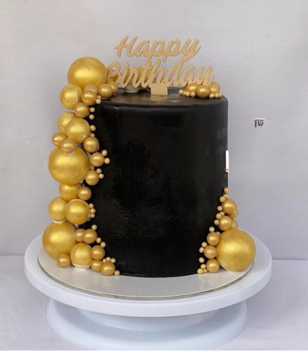 Birthday Cake By Cakerouz