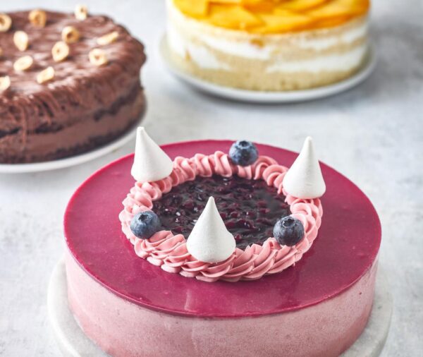Small Blueberry yogurt by Dukes