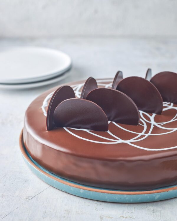 Chveux Danges Cake by Dukes
